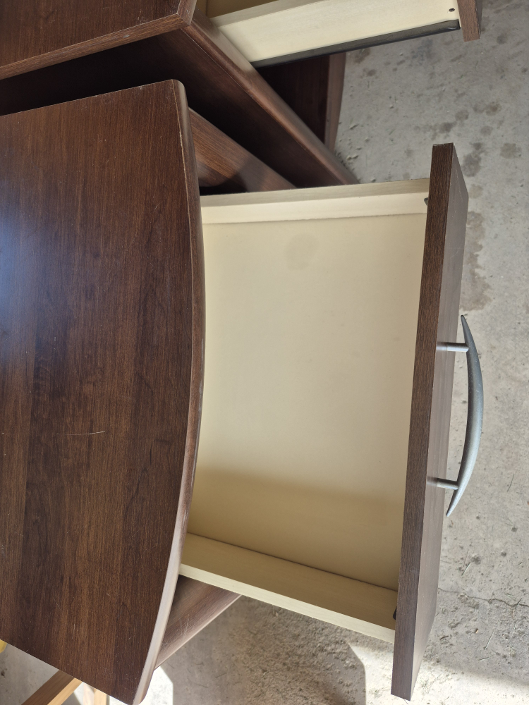 Pair of Brown Wood Nightstands - photo 2