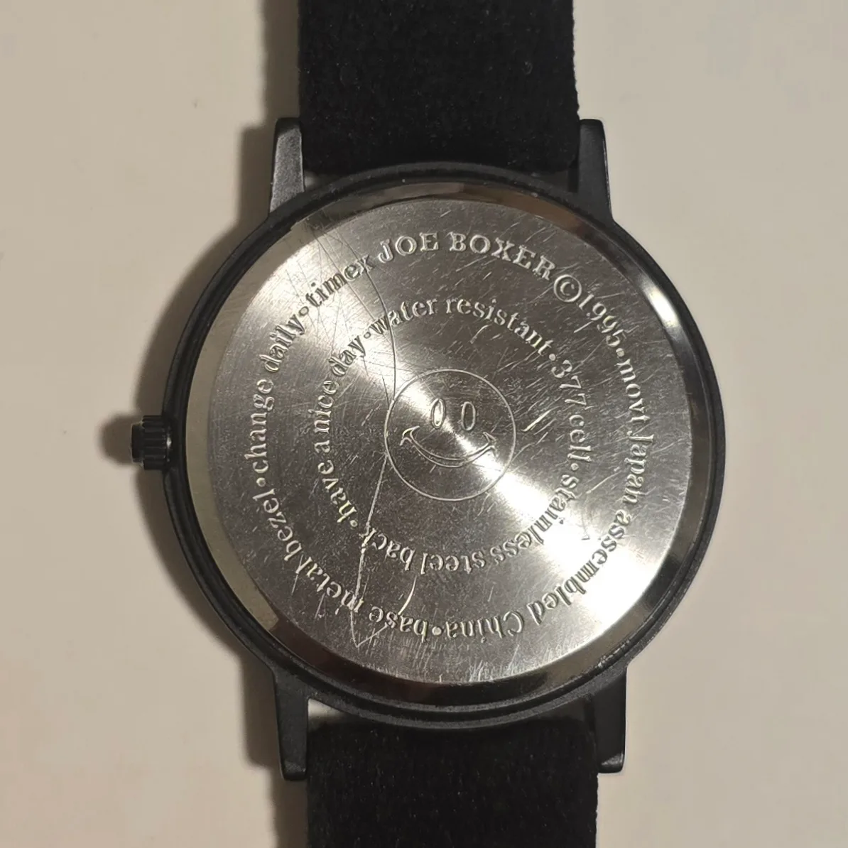 Vintage 1995 Joe Boxer Winking Smiley Face image indicator(9)