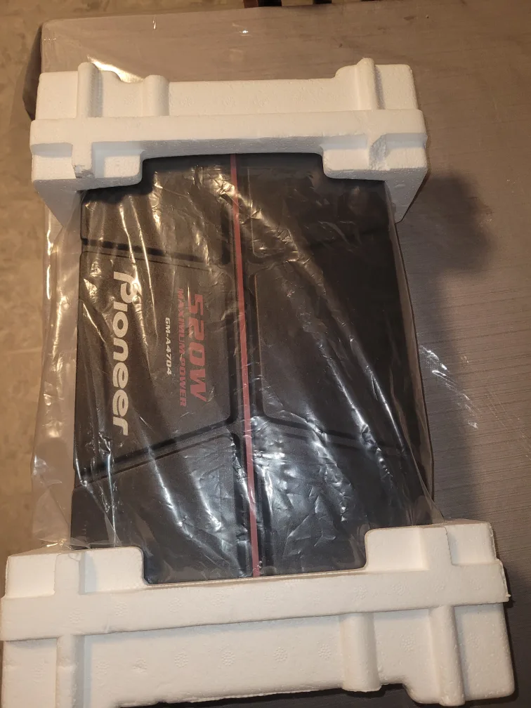 Pioneer GM-A4704 520W Car Amplifier image indicator(2)