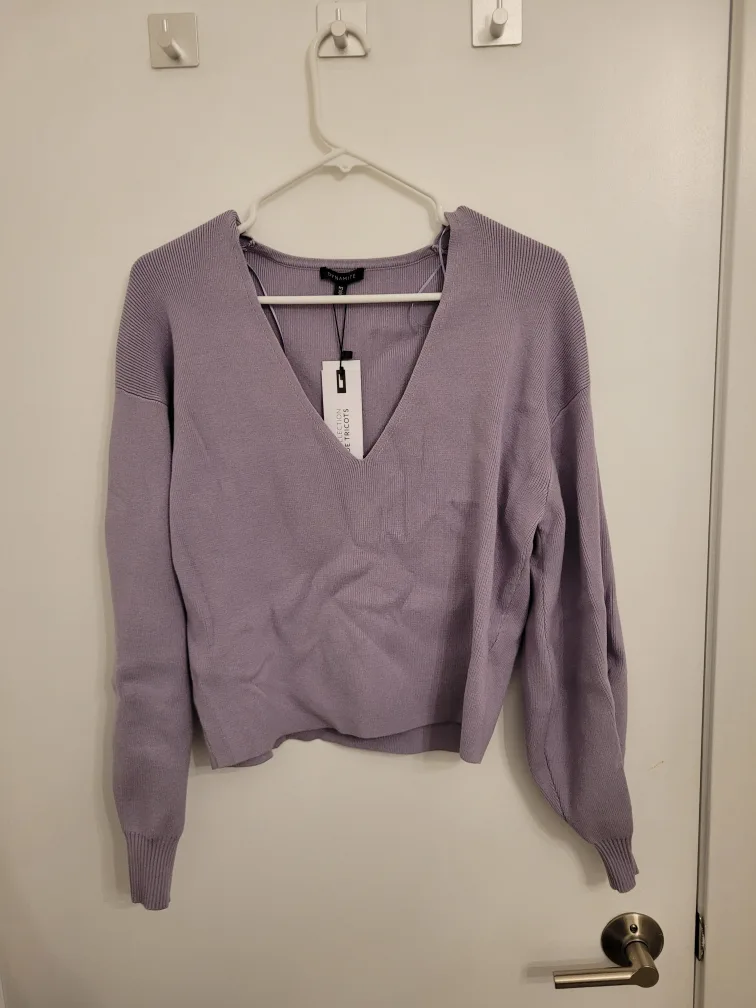Dynamite Luca Puff Sleeve V-Neck Sweater - Size P/S thumbnail