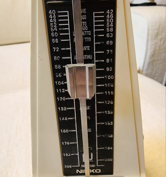 Vintage Metronome - Nikko Seiki Co, LTD image indicator(3)
