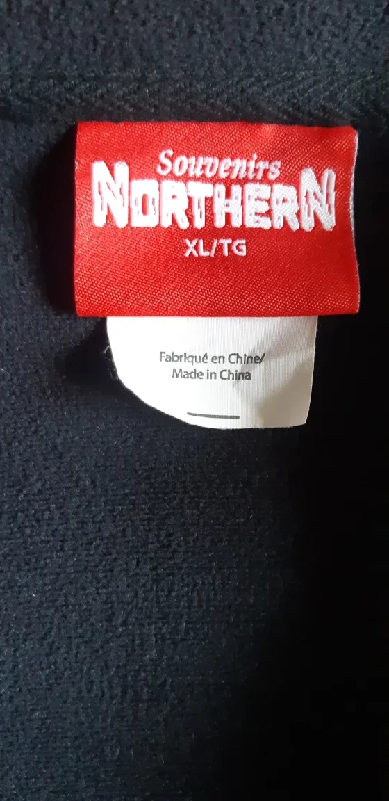 Unisex Northern Souvenirs Arrowhead Plaid Hoodie XL youth image indicator(2)