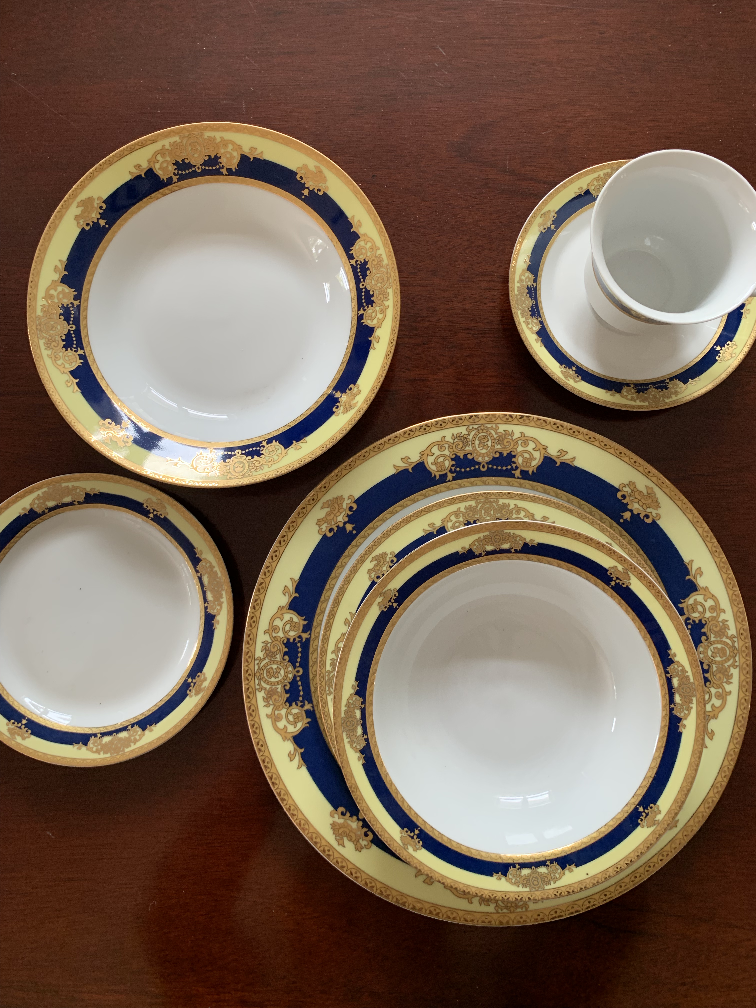 Pegasus Fine Porcelain Dinnerware Set