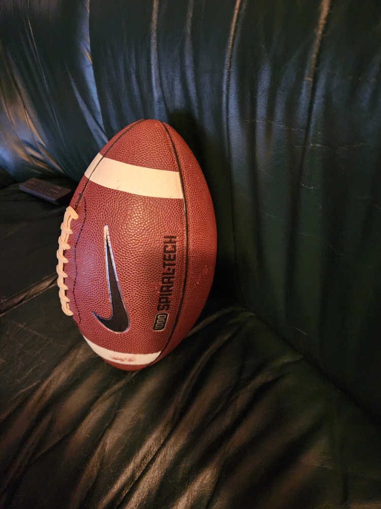 Nike Vapor Jet 5.0 Football and Spalding basketball - photo 2
