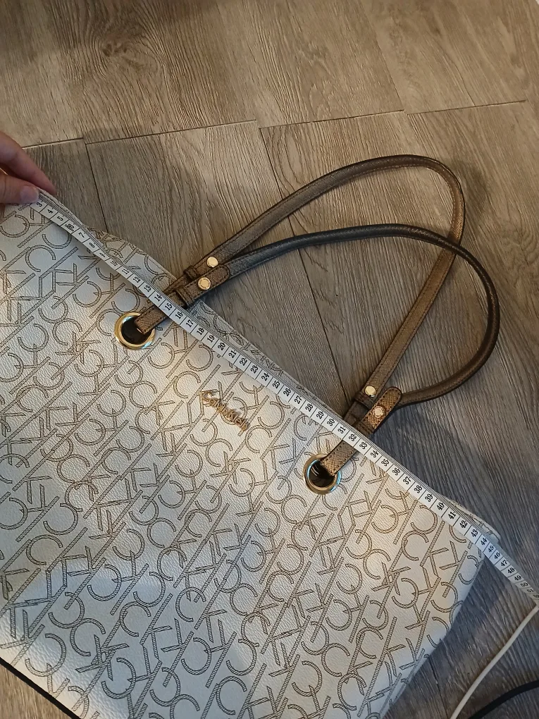 Calvin Klein purse image indicator(10)