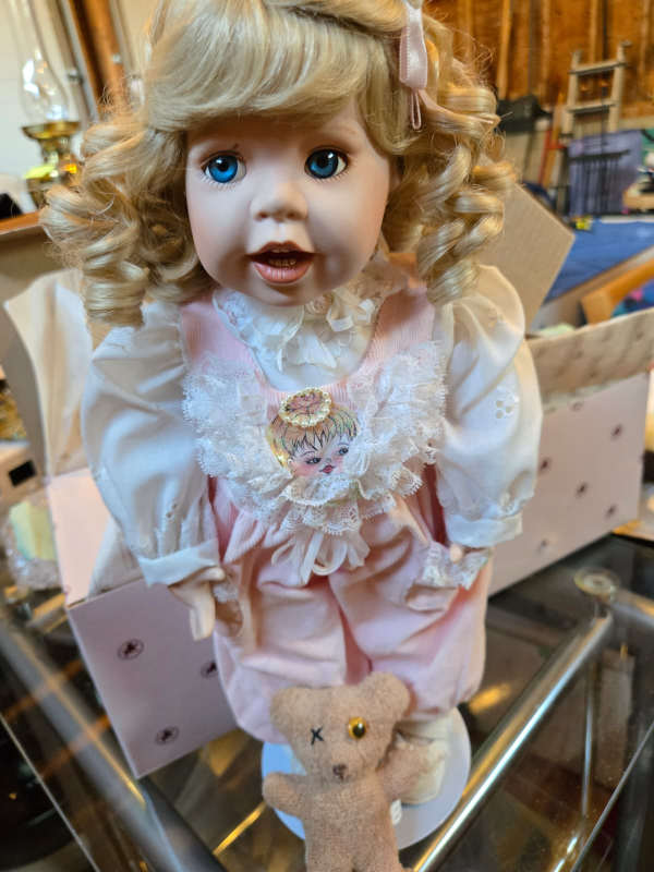 Porcelain Dolls - photo 2