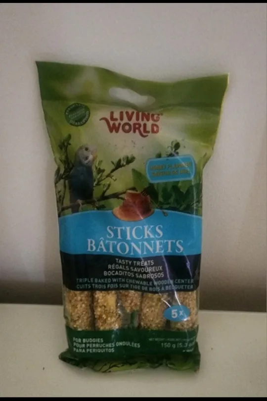 Living World Sticks Batonnet Treats for Birds image indicator(2)