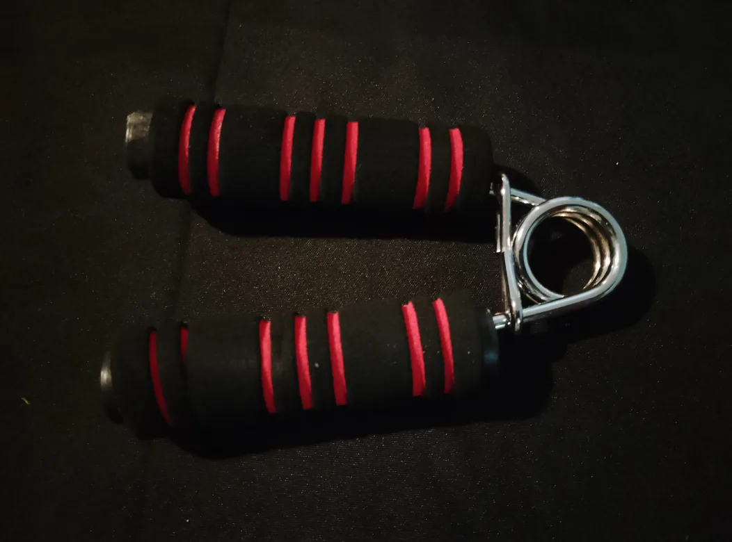 Hand Grip Strengthener thumbnail