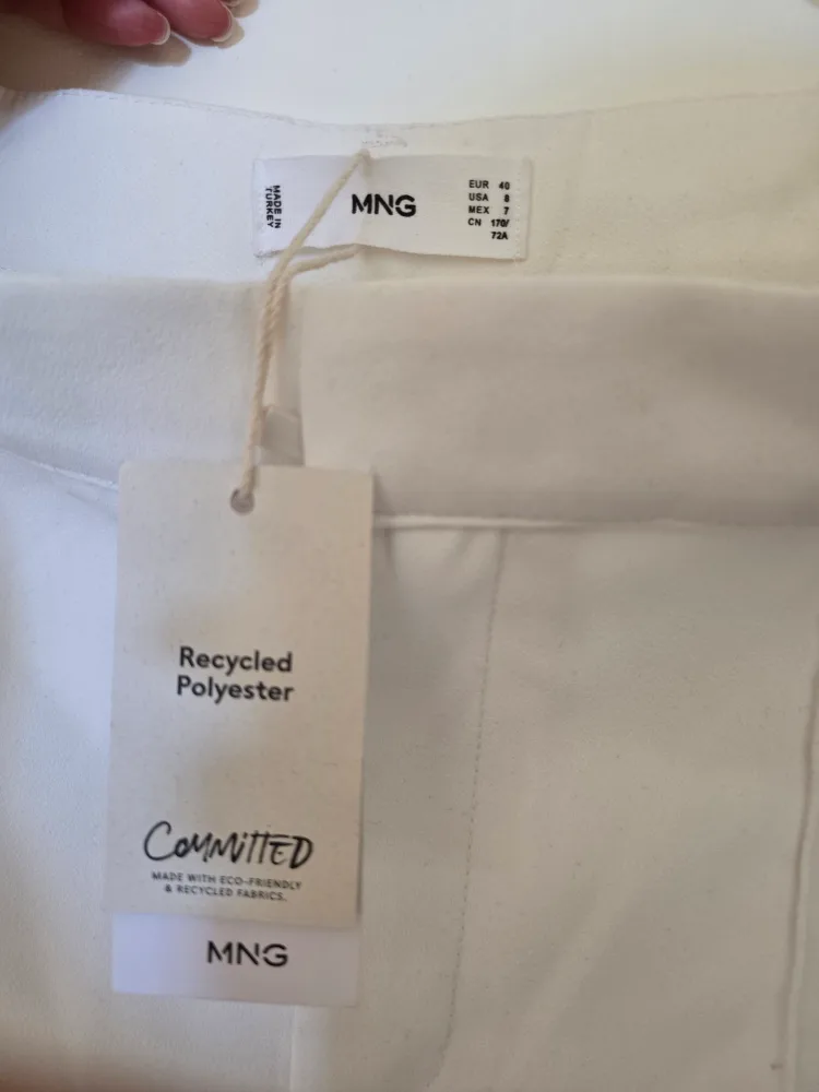New tagged MANGO White Trousers dress pants image indicator(5)
