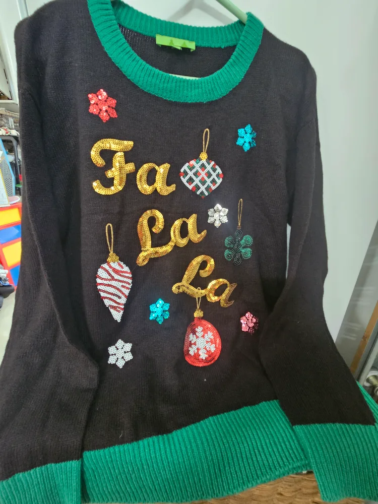 Happy Holidays Urban Heritage Christmas Sweater M thumbnail