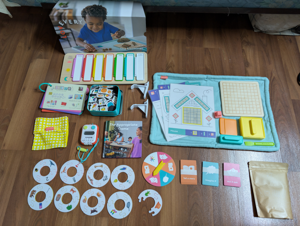Lovevery Examiner Kit (52-54m)