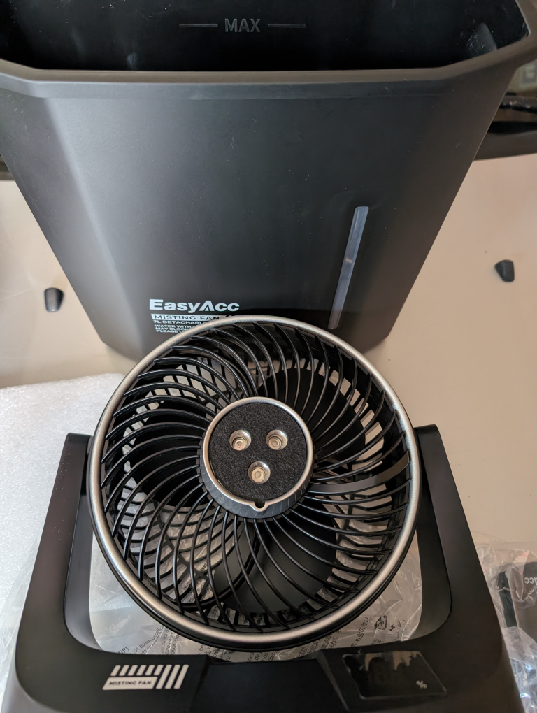Portable Misting Fan - photo 3