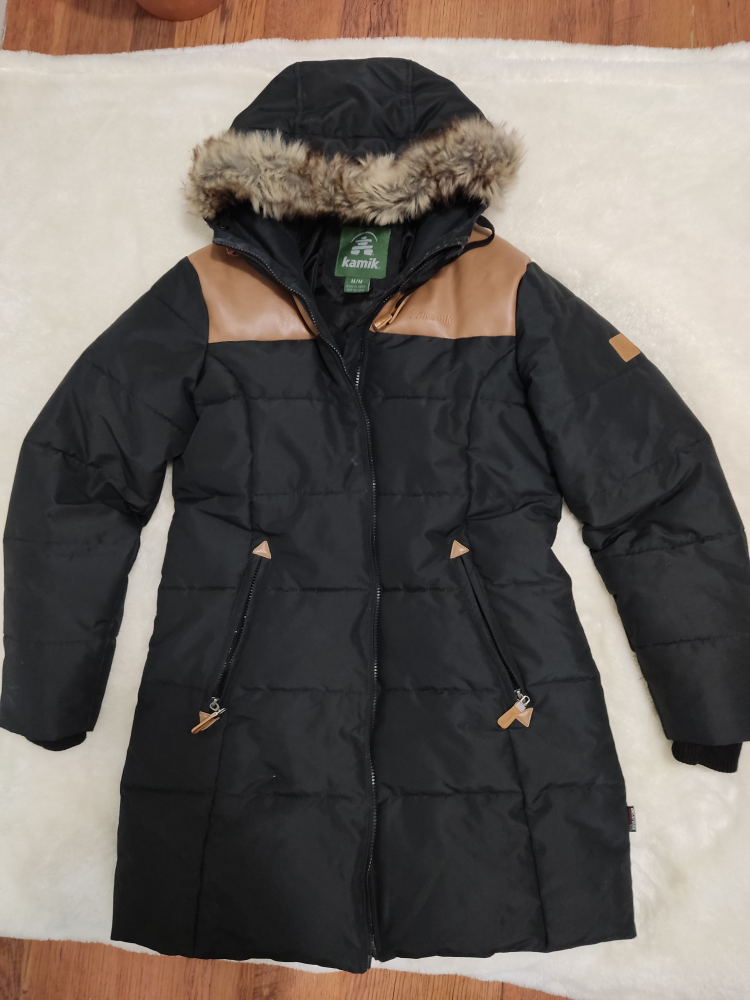 Black Winter Jacket - Size M Kamik