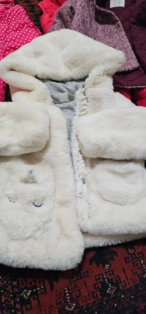 Fuzzy Cream Baby/Toddler Hooded Jacket image indicator(4)