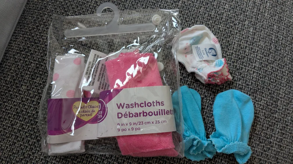 Baby Washcloths & Gerber Mittens (New)