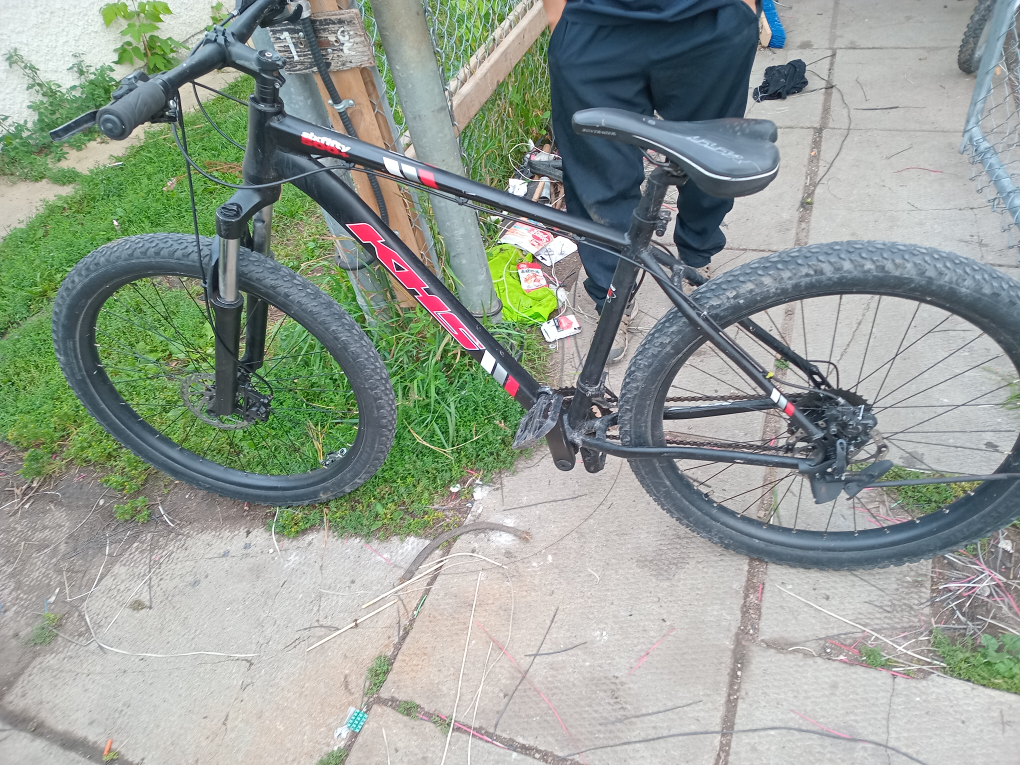 2018 khs sixfifty 500+ mountain bike🧡