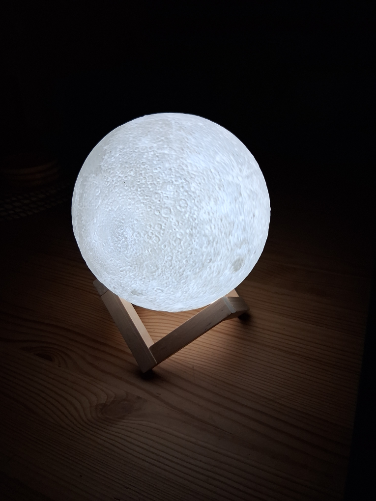 Moon Lamp with Wooden Stand - photo 2