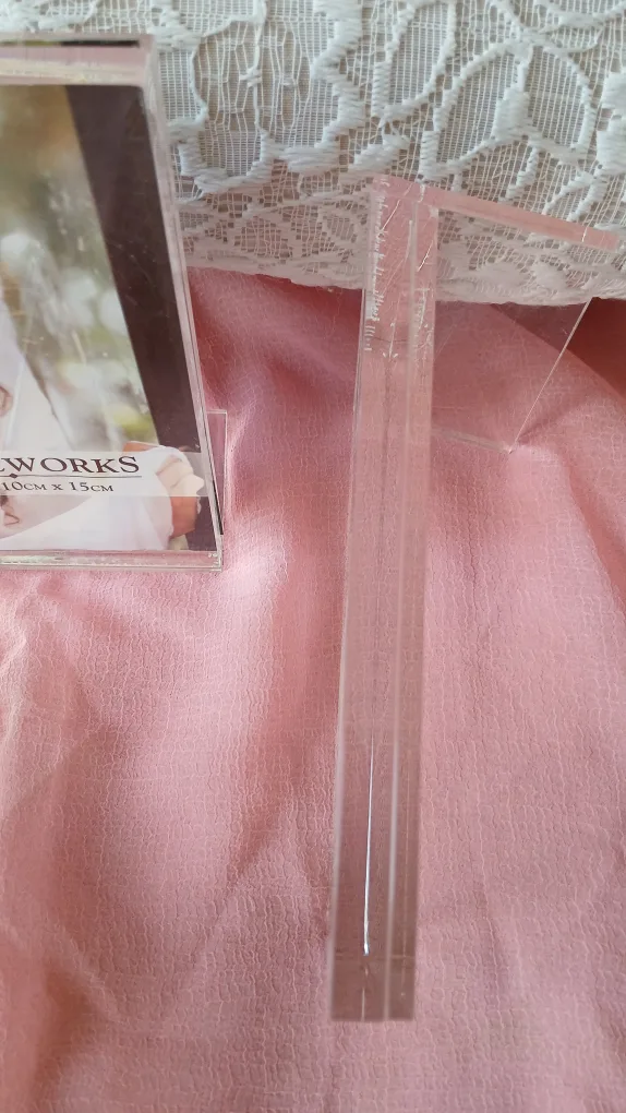 3 clear plexiglass photo frames for $5.00 image indicator(2)