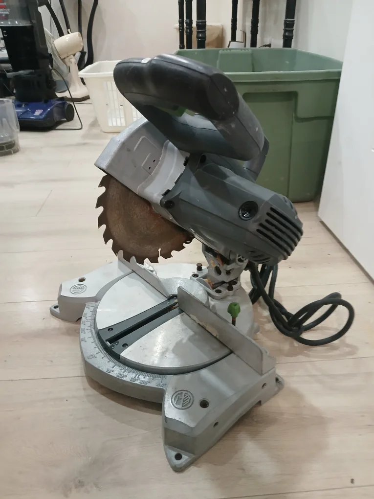 Haussmann 8" Mitre Saw image indicator(4)