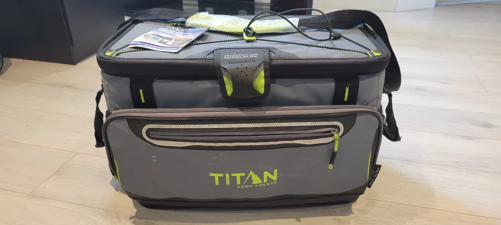 Titan Deep Freeze Zipperless Cooler image indicator(2)