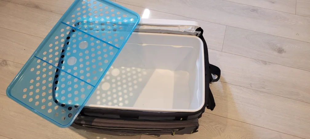 Titan Deep Freeze Zipperless Cooler image indicator(4)