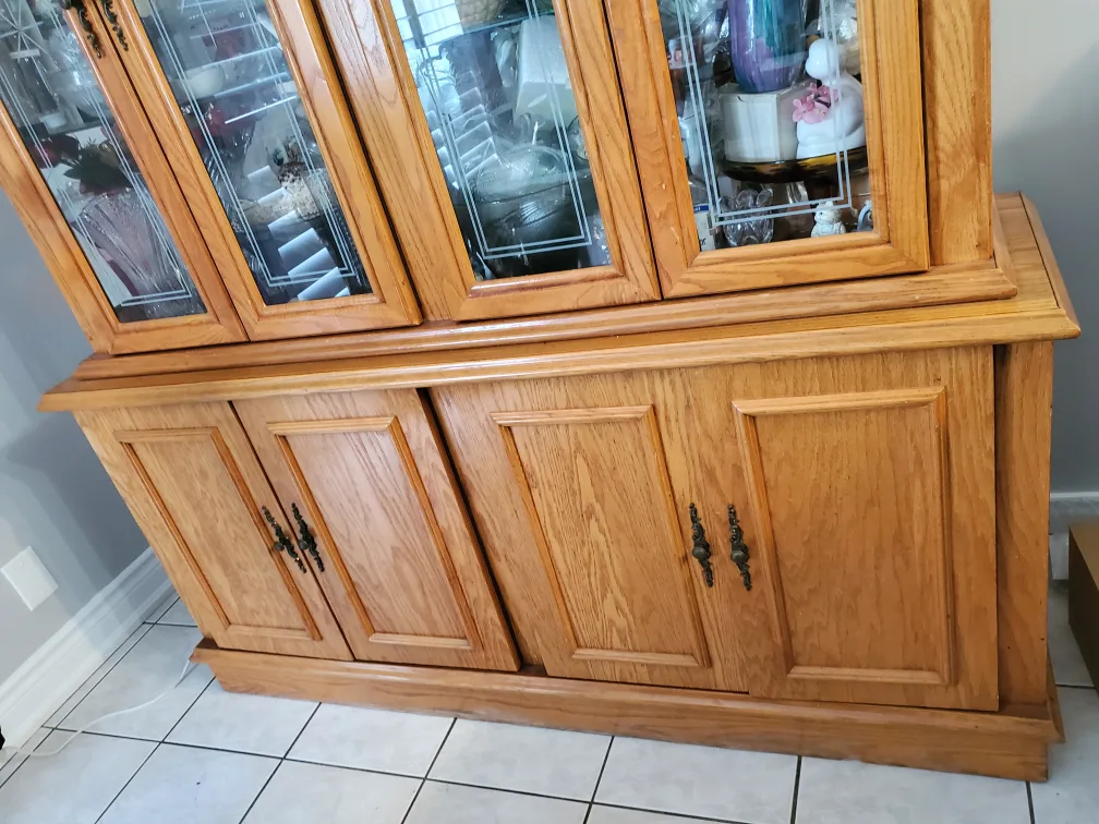 Solid Oak Wooden China Cabinet Hutch image indicator(4)