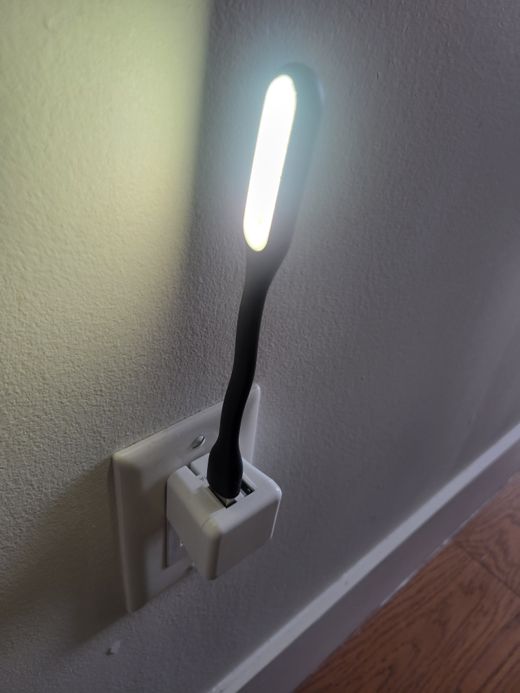 🥕🥕🥕🥕Black USB LED Light
