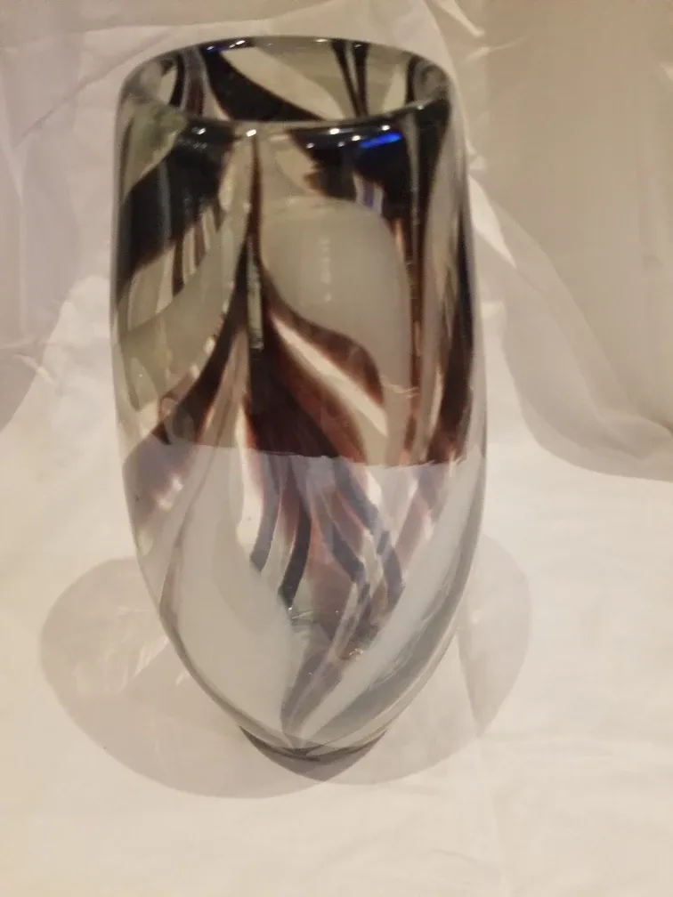 Vase, Decorative Brown & White Glass Vase. image indicator(4)