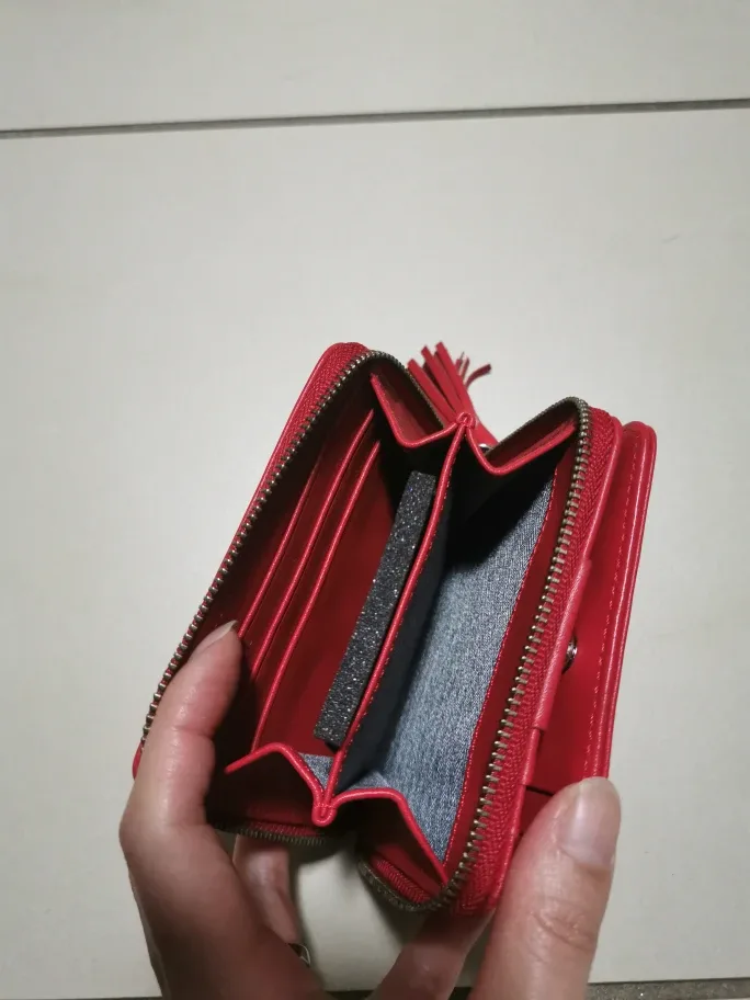 Roots Red Leather Zip Around Wallet image indicator(4)