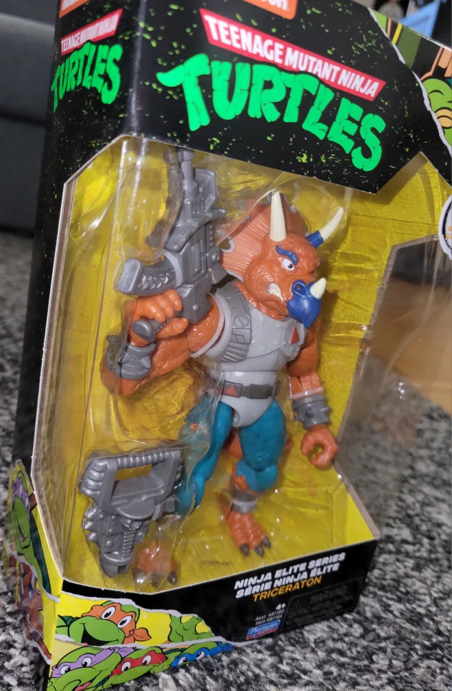 Teenage Mutant Ninja Turtles Triceraton action figure BNIB thumbnail
