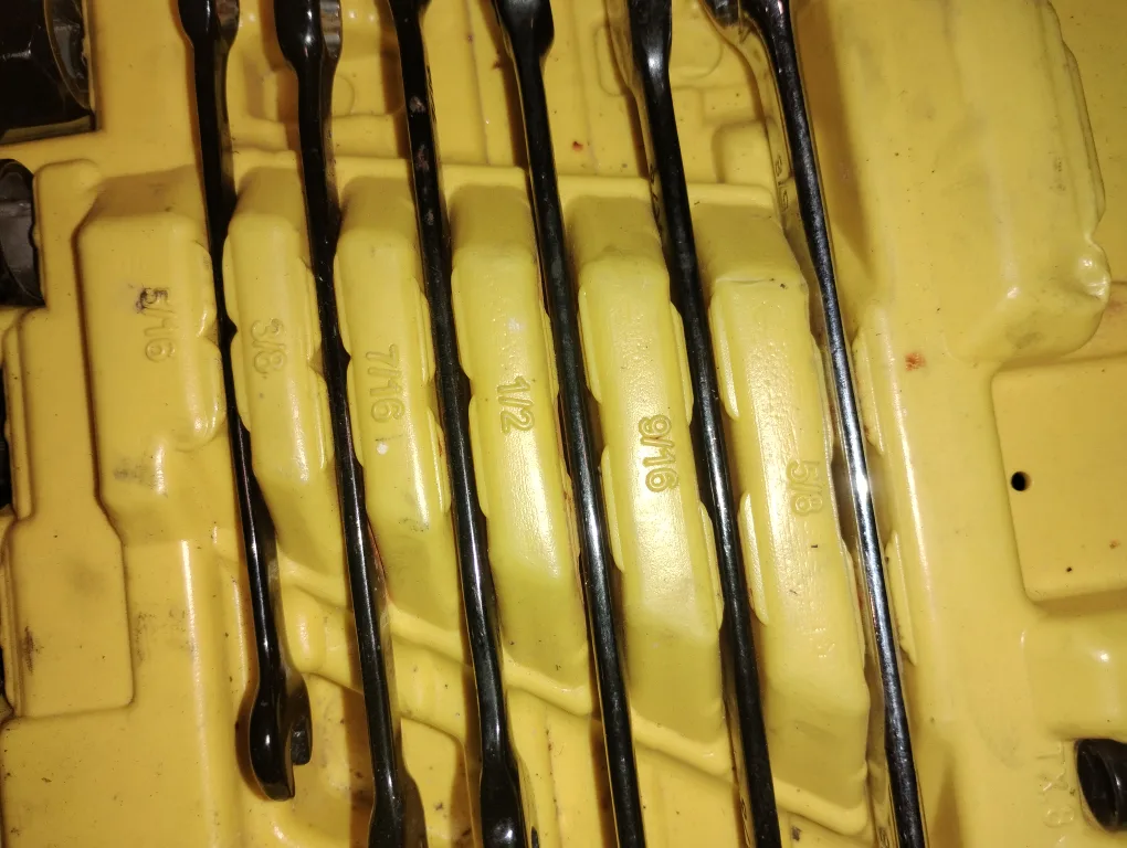 Stanley Socket Set with Case MAKE AN OFFER image indicator(4)