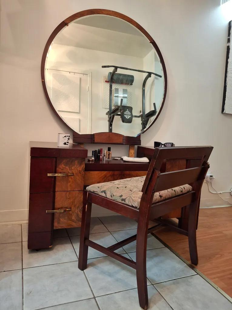 PENDING. Vintage Art Deco Vanity/Dresser with Chair image indicator(5)