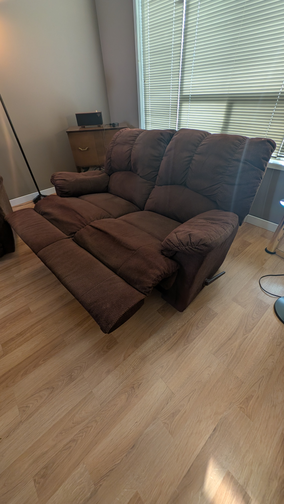 Brown Loveseat Recliner - photo 2
