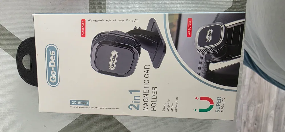 Go-Des 2in1 Magnetic Car Holder GD-HD681 thumbnail