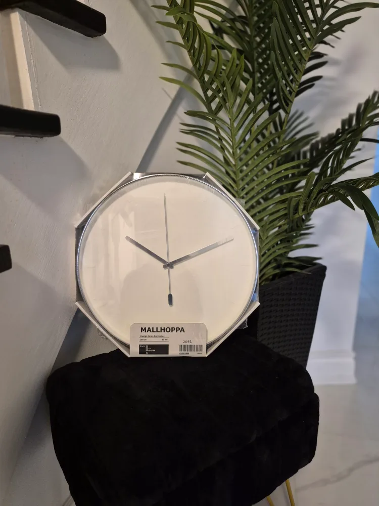 IKEA MALLHOPPA Wall Clock - New in Box thumbnail