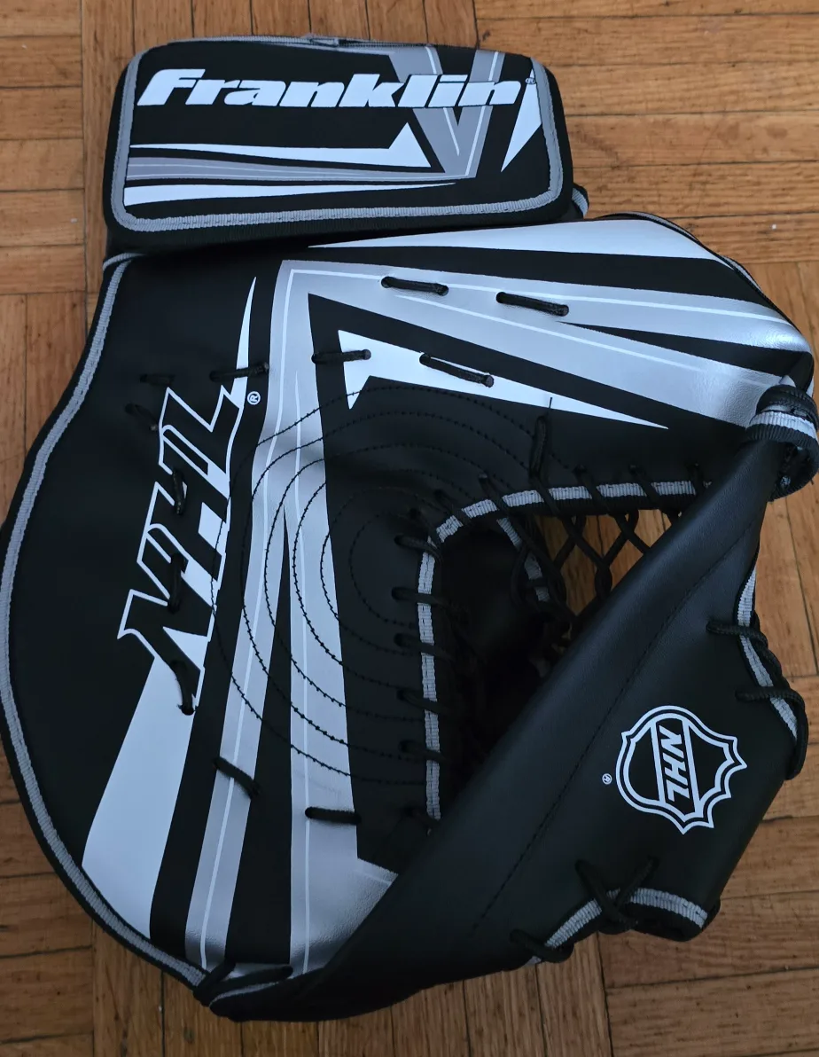 New Franklin NHL Street Hockey Goalie Catch Glove image indicator(2)