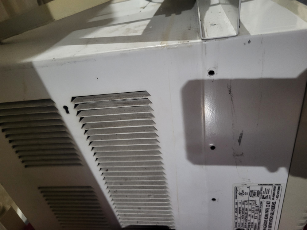 GE Window Air Conditioner 5200 BTU - photo 5