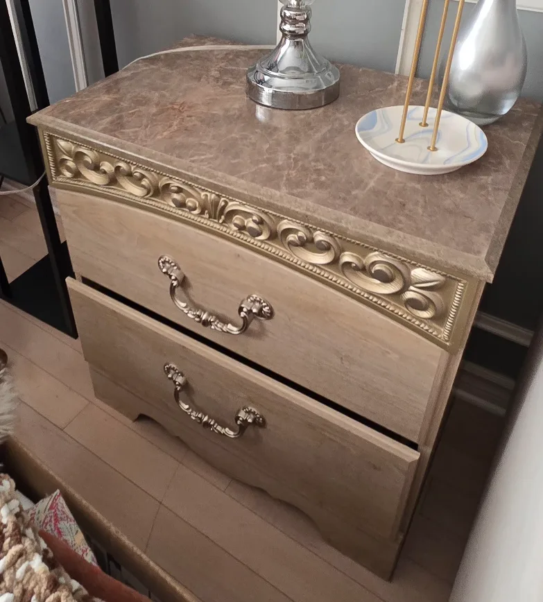 Wooden bedroom set thumbnail