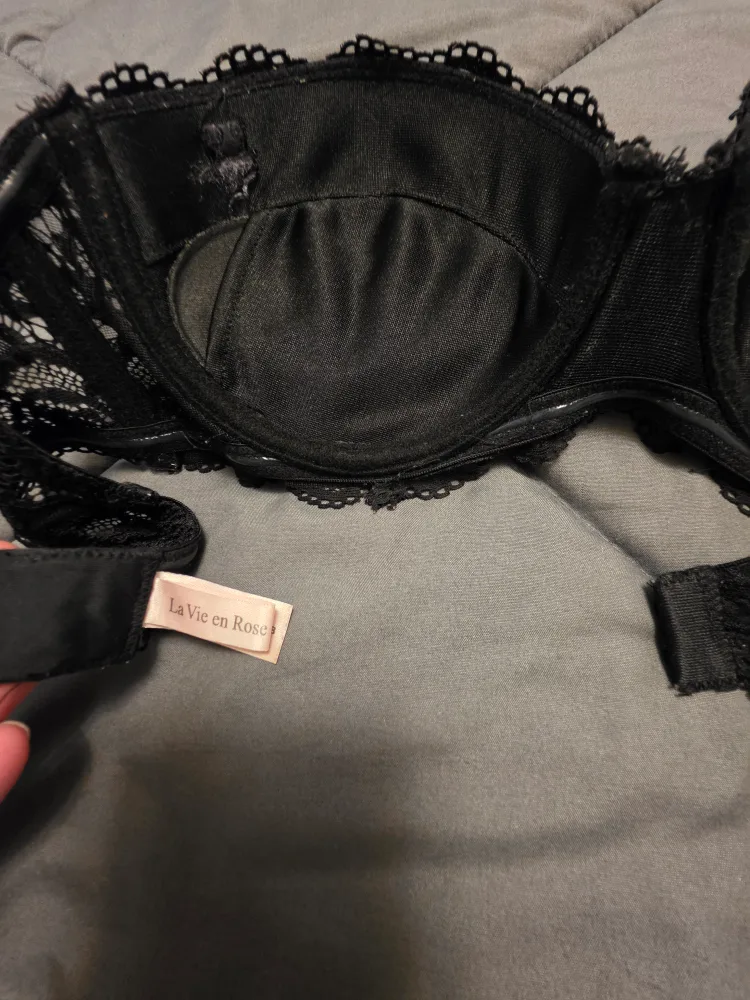 La Vie en Rose Bra's, Silk & Satin Bra-Size 34B image indicator(6)