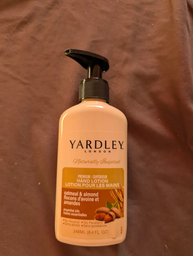 Yardley London Oatmeal & Almond Hand Lotion thumbnail