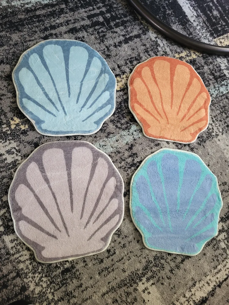 Seashell Shaped Bath Mats thumbnail
