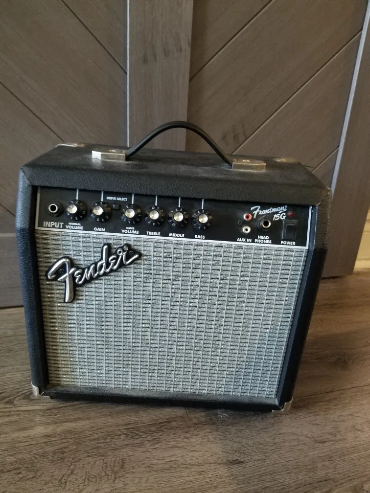 Fender Frontman 15G Guitar Amplifier image indicator(2)