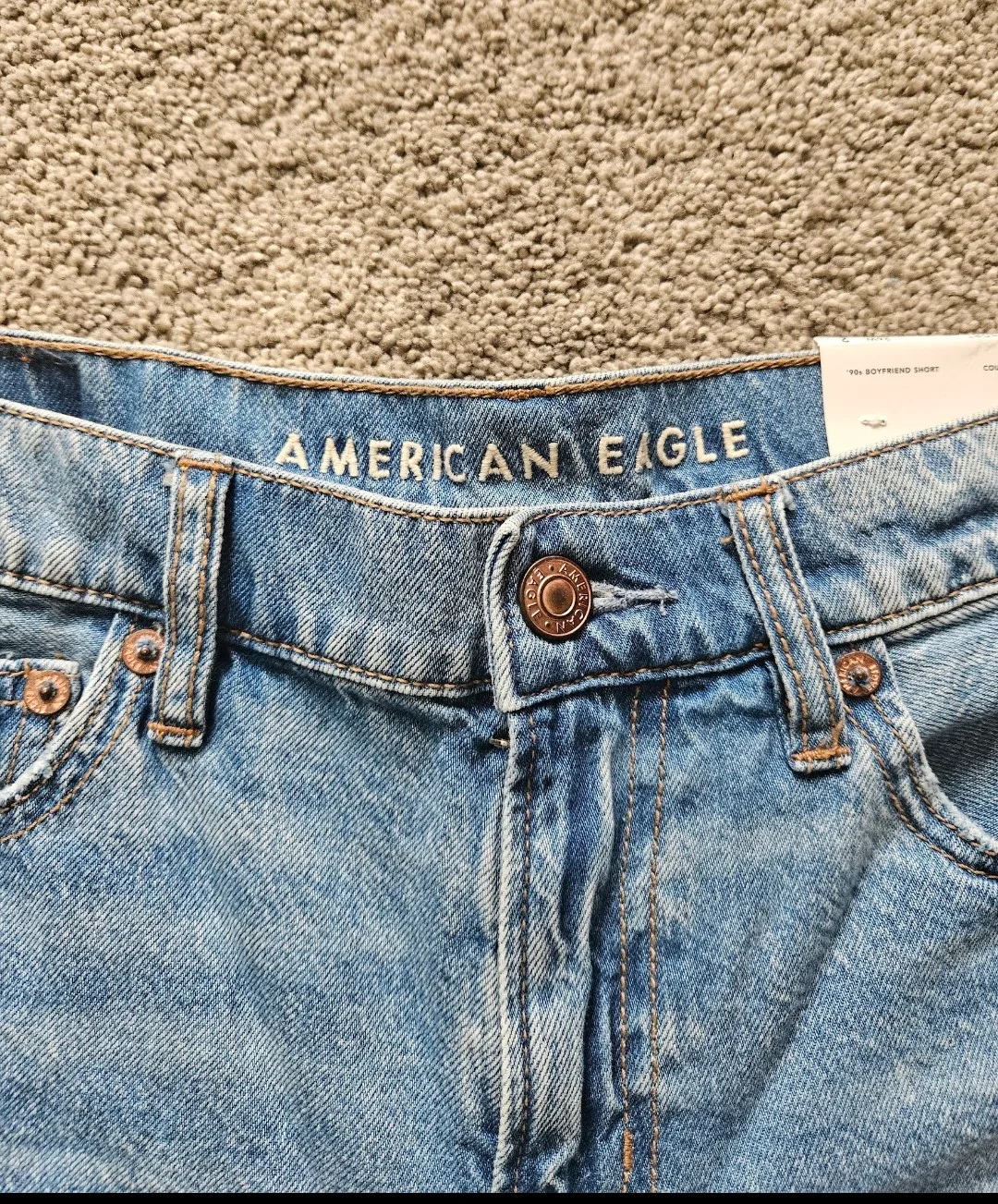 New American Eagle '90s Boyfriend Denim Shorts - Size 2 (26W) image indicator(2)