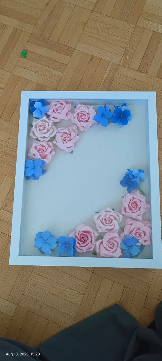 Studio Décor Belmont White Frame 11" x 14" thumbnail
