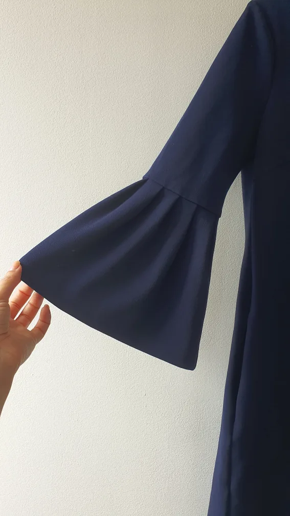 Le Chateau Navy Blue Bell Sleeve Dress - Size M image indicator(3)