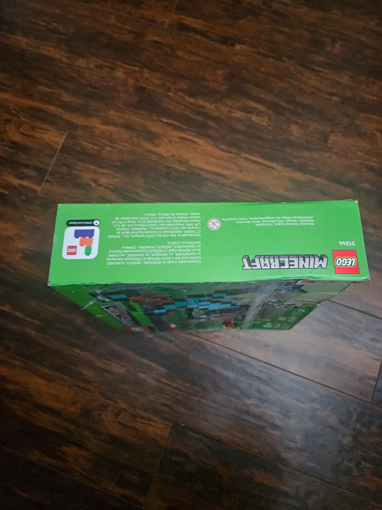 LEGO Minecraft The Sword Outpost 21244 Building Toys image indicator(5)