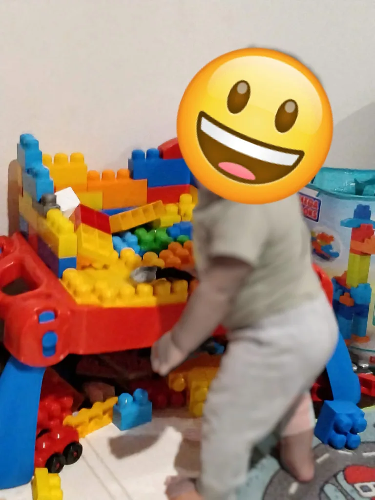 Mega Bloks 100 Blocks - Ages 1-5 thumbnail