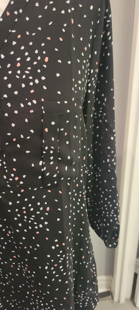 Ricki's Blouse - Size 14 image indicator(3)