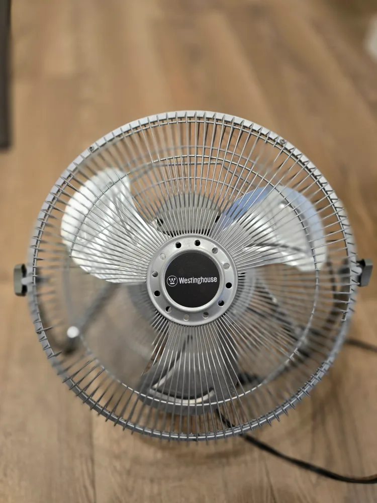 Westinghouse 12-inch Table Fan thumbnail