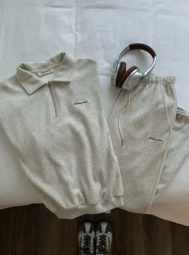 Brand New Matching Sweatshirt Set thumbnail